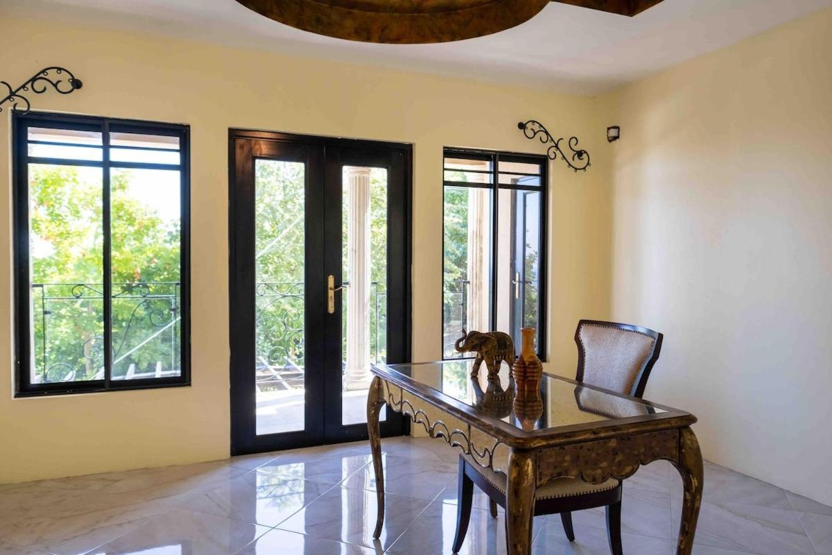 Villa Mimosa Jamaica Exclusive Luxury Stay- Resort Vibe Дискавери-Бэй Экстерьер фото